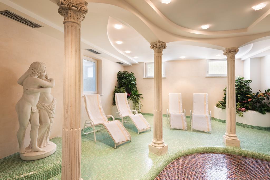 סן לאונרדו אין פסיריה Hotel Klotz מראה חיצוני תמונה