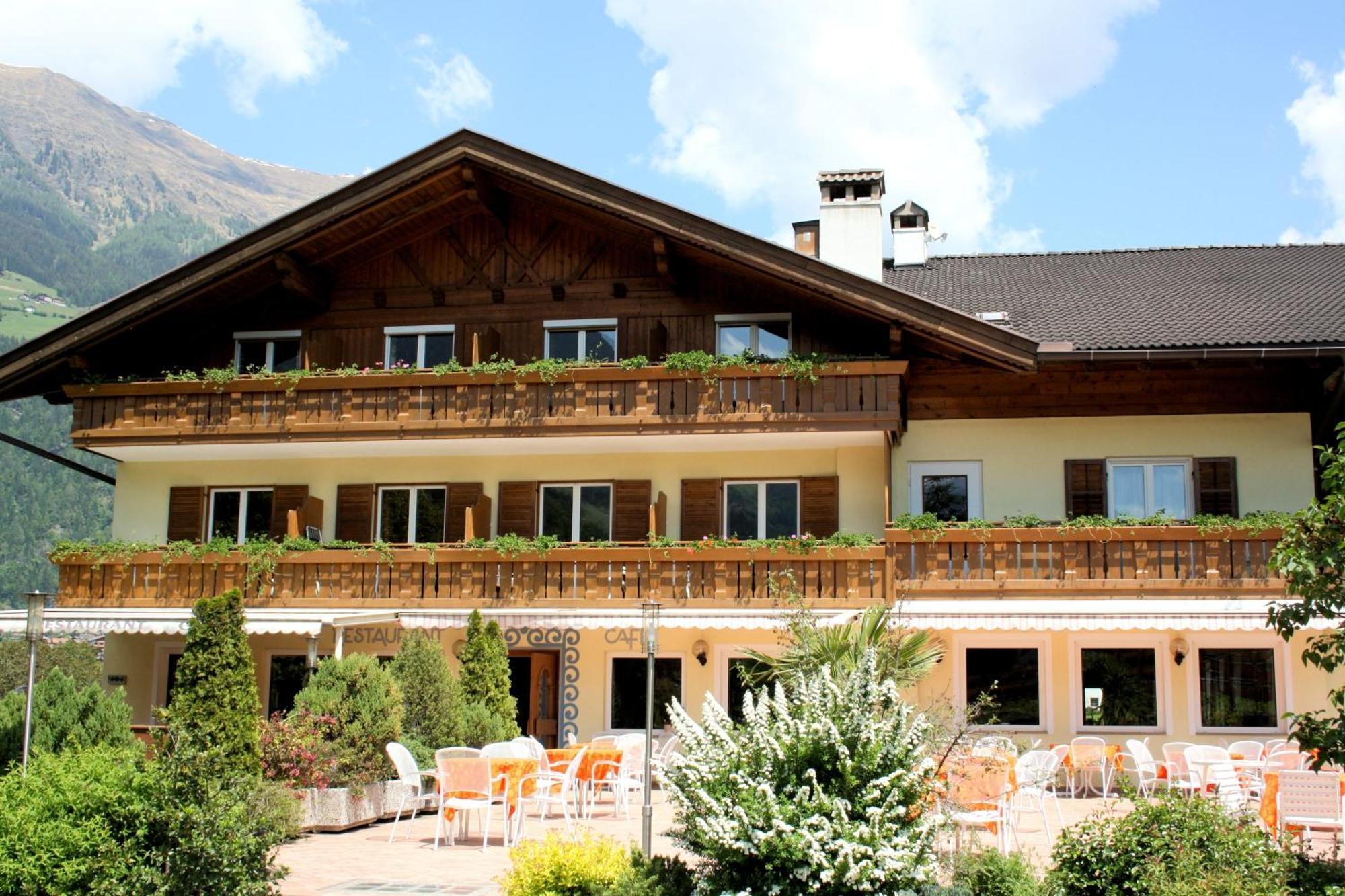 סן לאונרדו אין פסיריה Hotel Klotz מראה חיצוני תמונה